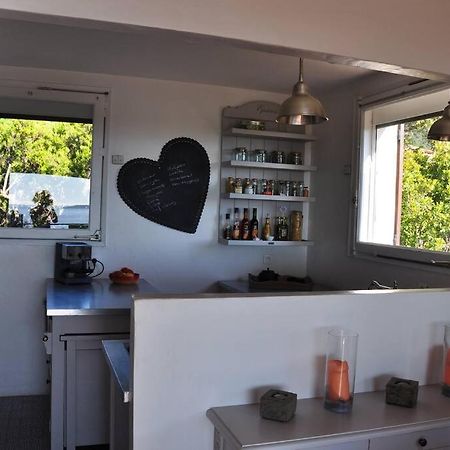 Villa Abeille : Douces Vacances D'Ete Avec Vue Mer كافالير سور مير المظهر الخارجي الصورة